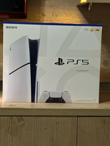 PS5 Slim Midia Física NOVO - DESBLOQUEAVEL V: 7.40 C/ Nota e Garantia (Entrego e OLX PAY)