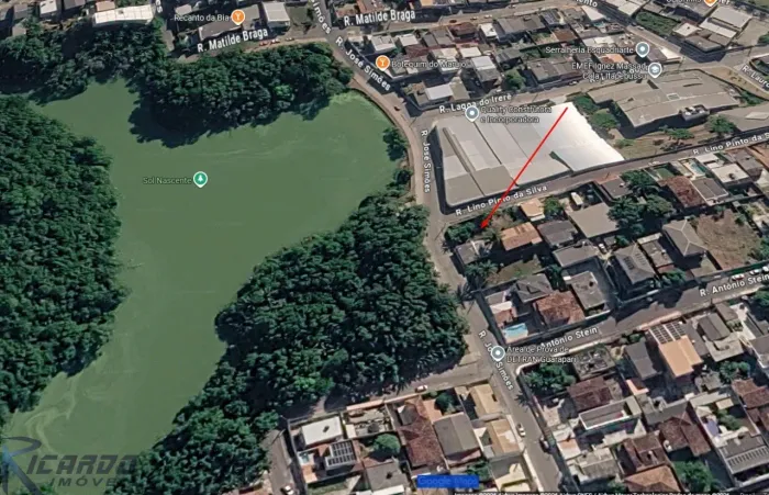 Lote de esquina à venda, todo murado, em frente a lagoa no Bairro Itapebussu, Guarapari-ES