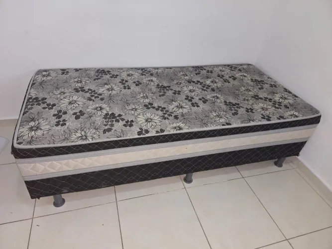 Cama