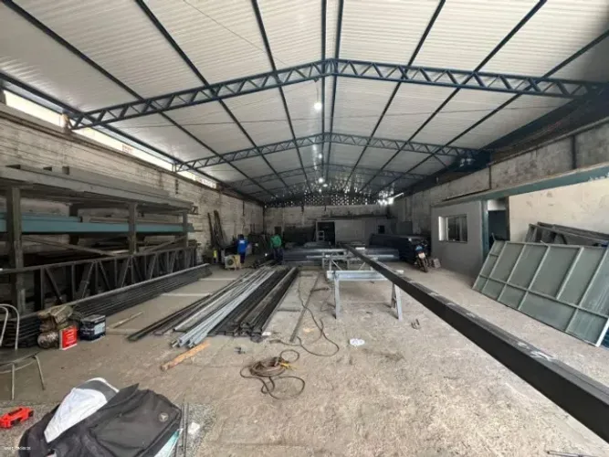 Vende-se galpão comercial / industrial - Vila Brasília - Aparecida de Goiânia