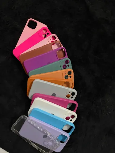 Case iPhone e 13