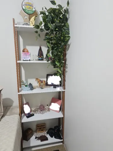 Prateleira estante livreiro (Branco e amadeirado) Alt. 177 cm - Larg. 63 cm Prof. 30 cm