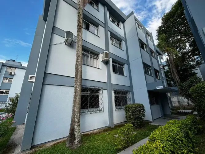 Brognoli Vende Apartamento Térreo com 2 quartos no bairro Estreito em Florianópolis
