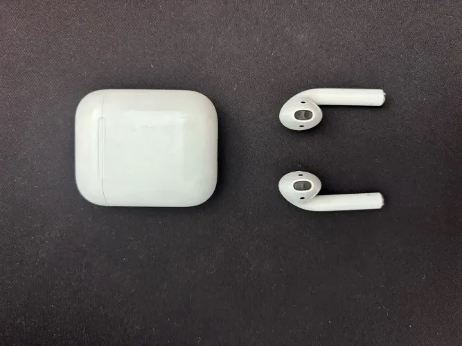Apple AirPods 2ª Geração A2031 Original + Estojo