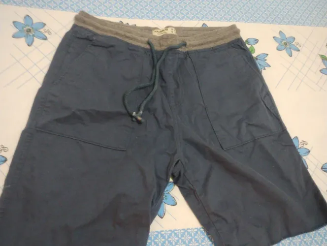 Bermuda Pull and Bear original 