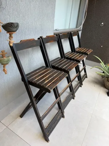 Banqueta alta dobrável madeira