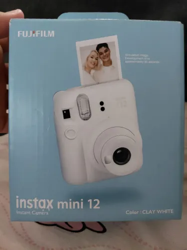 Câmera instantânea Fujifilm Instax Mini 12 nova na caixa nunca usada