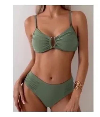 Biquíni plissado verde
