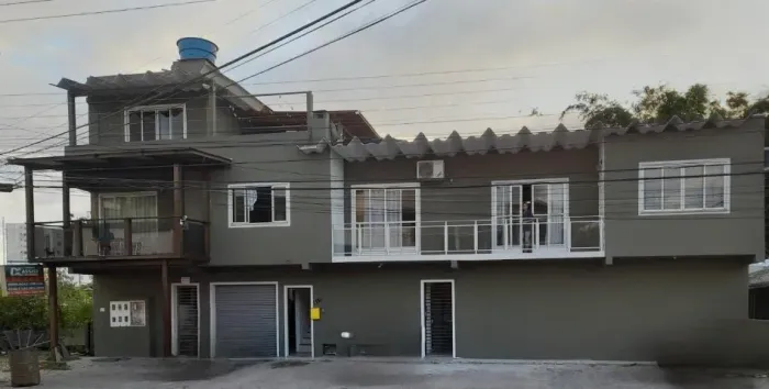 Alugo kitnets e quartos mobiliados no São João Itajaí