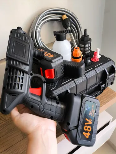 LAVADORA PORTÁTIL 48V - 2 BATERIAS ?