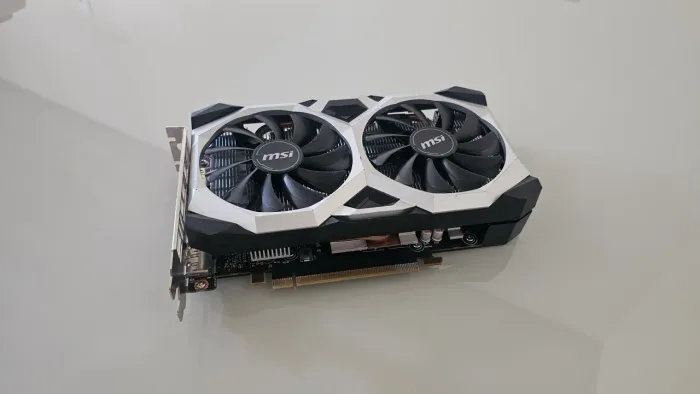 MSI RYX 2060 Super 8gb ventus C OC edition