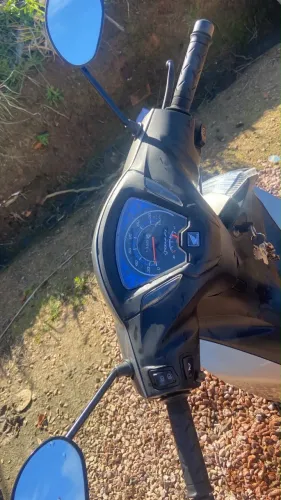 VENDO MOTO