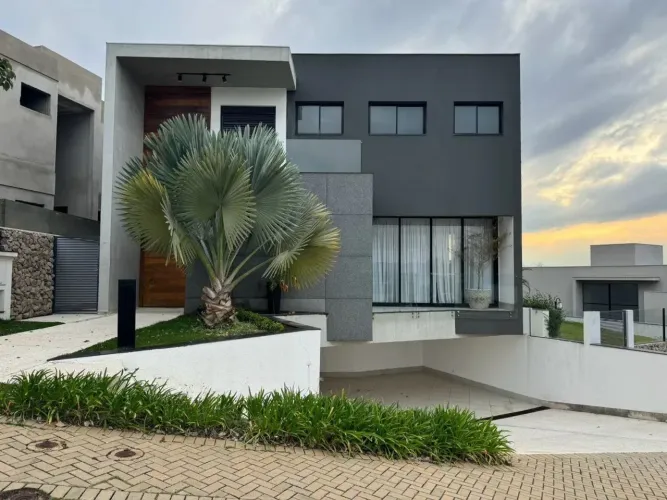 Casa em Condomínio em Alphaville Nova Esplanada, Votorantim-SP - 3 Quartos, 3 Suítes, 3 Sa