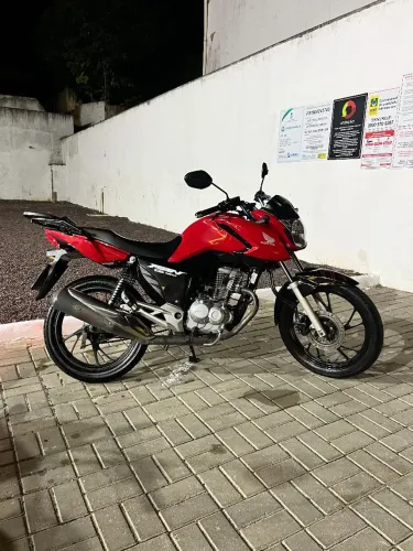 MOTO TOP NO PRECINHO 