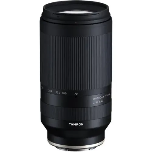 Lente Tamron 70-300mm f/4.5-6.3 Di III RXD para Sony - Nova na caixa