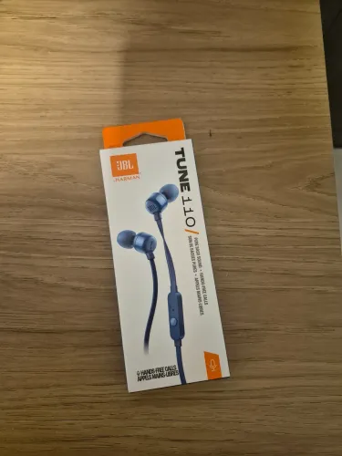 JBL tune 110