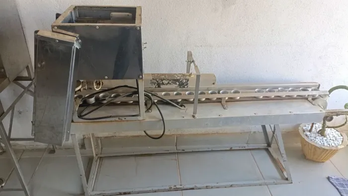 Vende-se Máquina de envazar geladinho é iogurte
