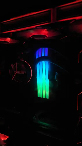 Kit Memória RAM DDR4 Cuso ARGB 32GB (4x8GB) 3200MHz