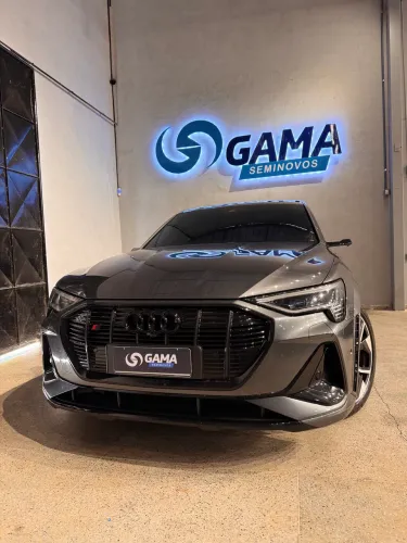 Audi E-Tron S Sportback Quat. Aut. (elétrico) 2023
