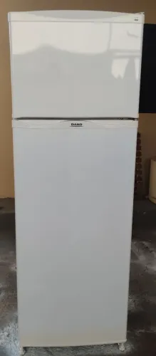 Geladeira. Dako. Degelo seco. 360L. 220v