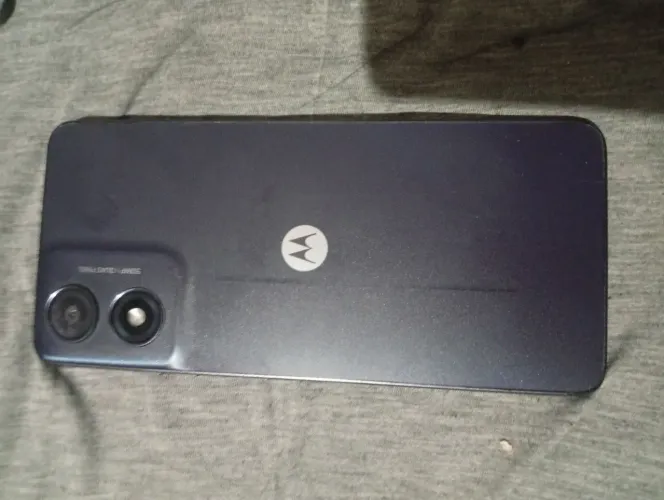 Moto g04s
