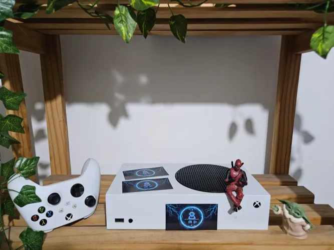 Xbox Series S (ACEITO TROCAS)