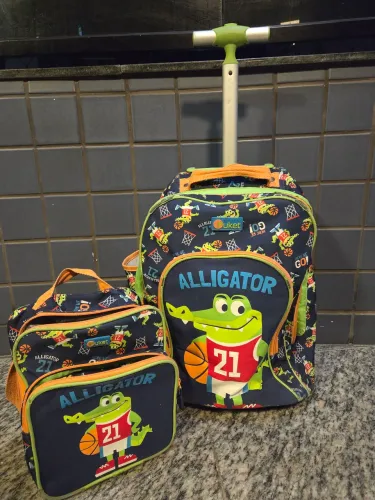 Kit Mochila Puket rodinhas escolar com lancheira térmica