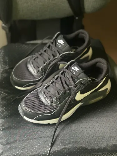 Tênis Nike Air Max Original Excee - Preto e Branco