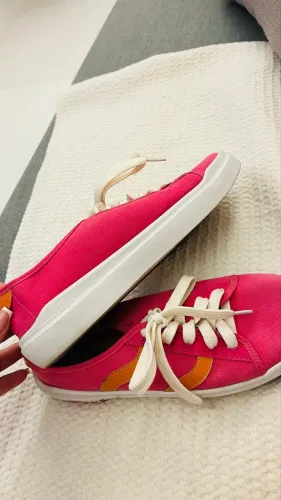 Tenis variados tamanho 38