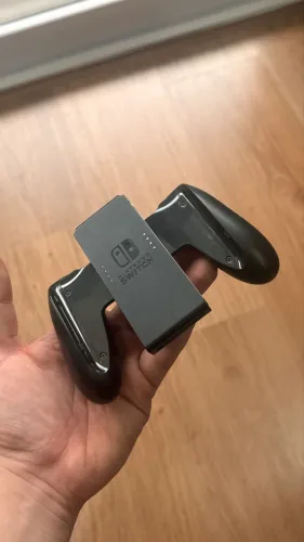 Controle Joy Con Grip Nintendo Switch Original