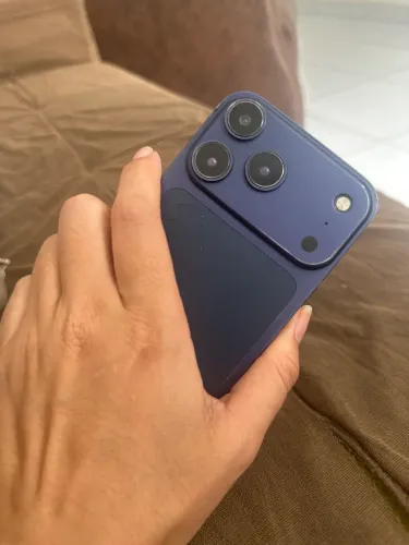 iPhone XR carcaça 17 pro azul 