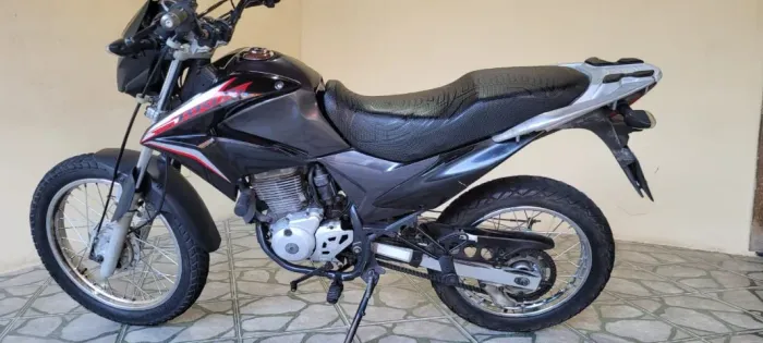 VENDO HONDA BROS 150 - PRETA