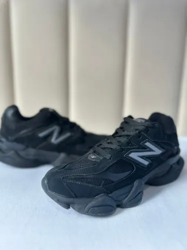 Tênis New Balance 9060 Todo Preto - Qualidade Premium (Lançamento)