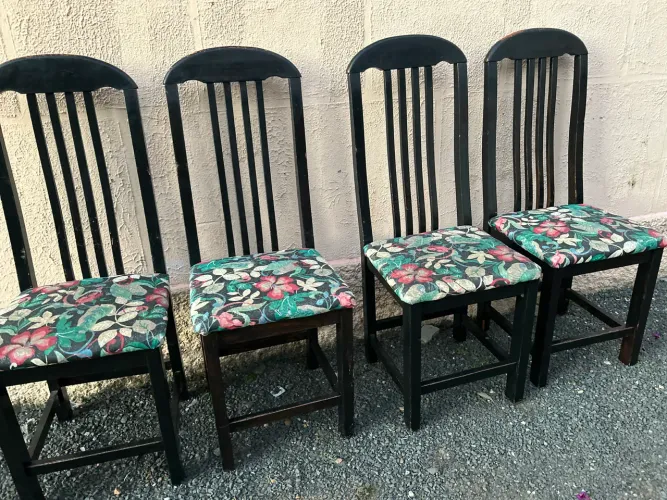 Conjunto 4 cadeiras de jantar 