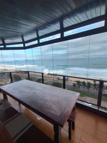 Apartamento com vista deslumbrante , pronto paa morar.