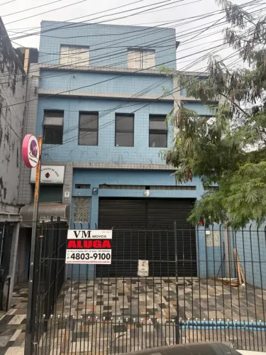Imóvel para aluguel possui 220 metros quadrados em Jardim Vila Galvão - Guarulhos - SP