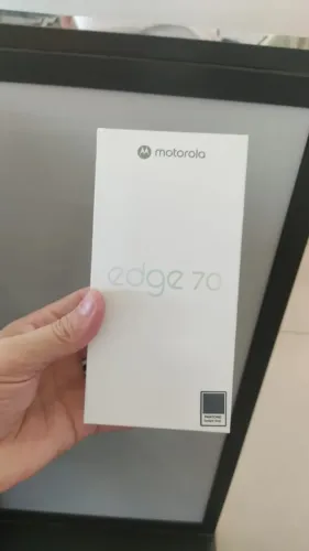 Smartphone Motorola Edge 70 5G - 256GB (Novo & Lacrado & NF)