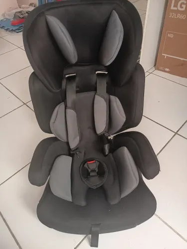 Vendo cadeirinha de bebê 