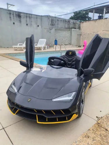 Carrinho elétrico Lamborghini 