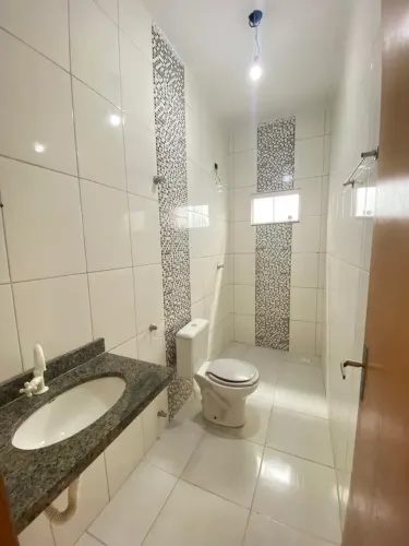 Imperdível em Trindade! Casa 2 quartos por apenas 180m²  por R$ 220.000