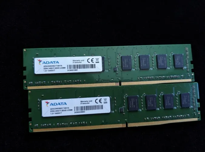 Par de Memórias 16GB DDR4 2400mhz 2x8GB