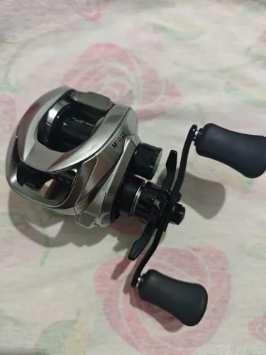 Carretilha M1 Ulltra MAG 135g com 2 carretel