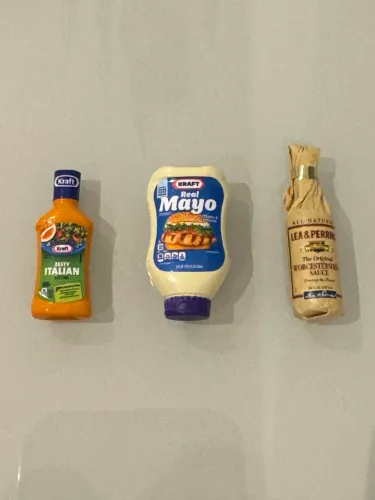 Miniaturas Geladeira Mini Brands versão EUA