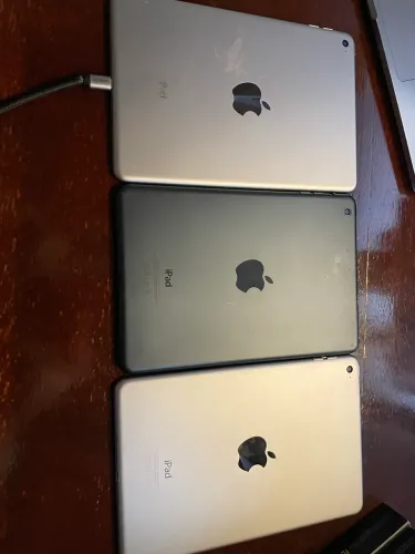 3 iPad mini 4 funcionando