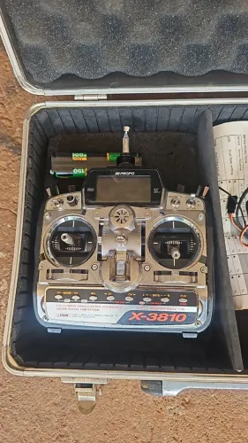 Helicóptero RC Nitro Hirobo Shuttle + Rádio JR Propo X-3810