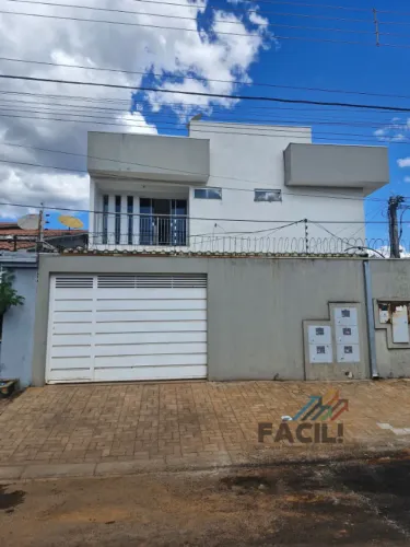 Alugo Sobrado 3 Quartos (1 suíte) | 606 Sul | R$4.400