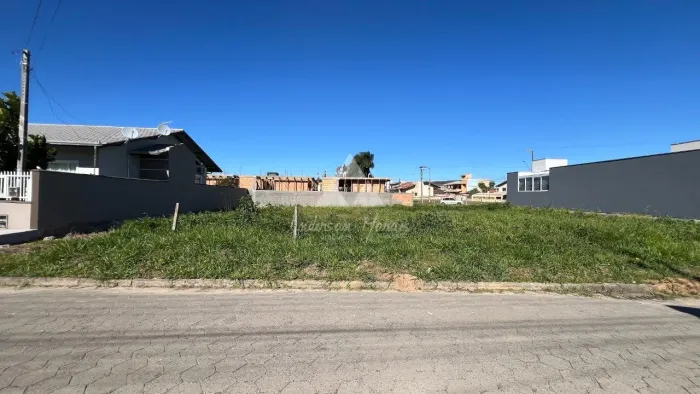 Terreno à venda no Centro de Barra Velha