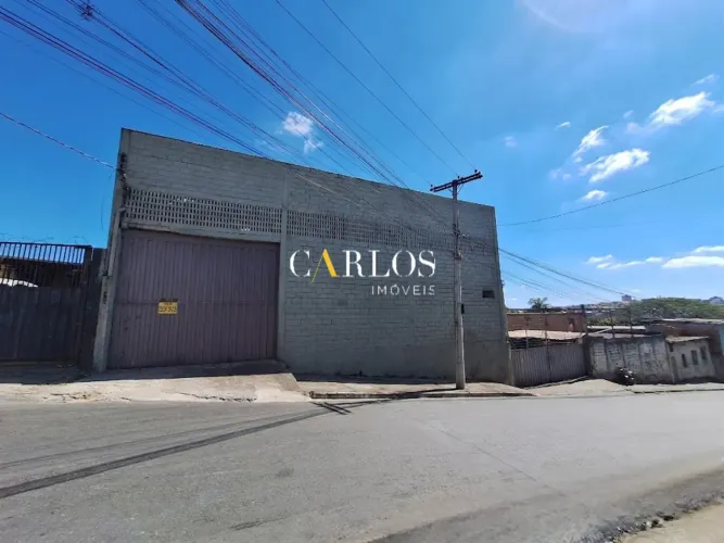 Galpão com 390m² Próximo ao Ceasa e Fácil Acesso a BR040 no Bairro Kennedy/Contagem