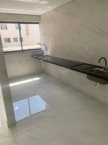 Apartamento residencial com 3 quartos e 2 vagas no Centro de Divinópolis