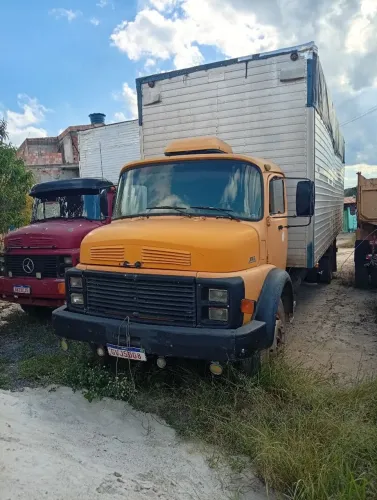 Vendo 1113 ano 82 turbinado 